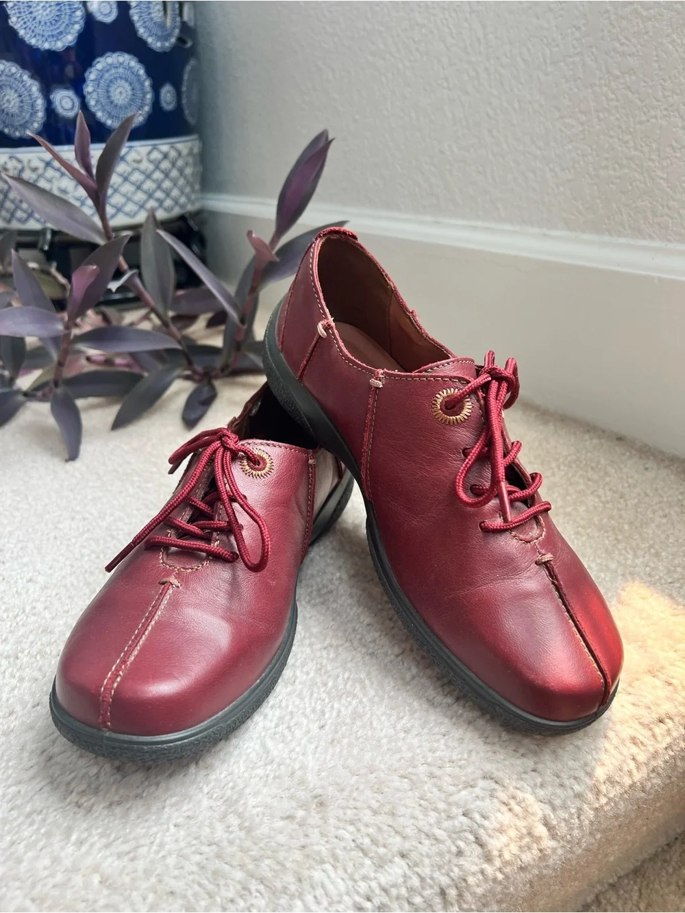Hotter Women's Leather Lace-Up Comfort Flats in Burgundy Red Quality Everyday 7